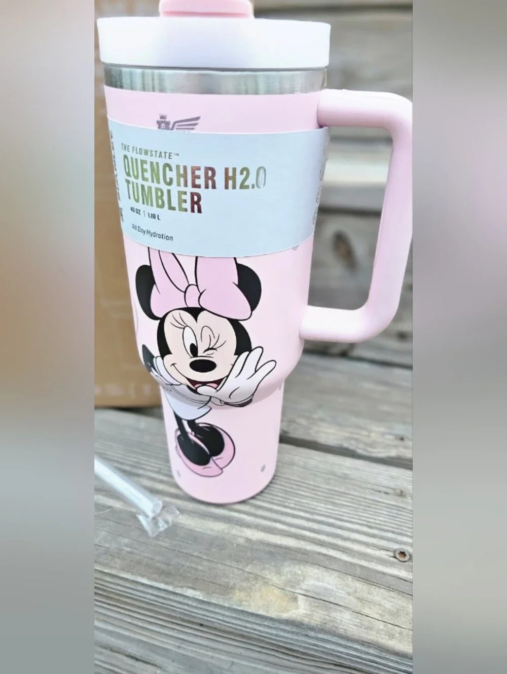 STANLEY Disney Minnie Mouse Pink Quencher H2.0 Tumbler with Handle NEW IN BOX - Picture 1 of 5